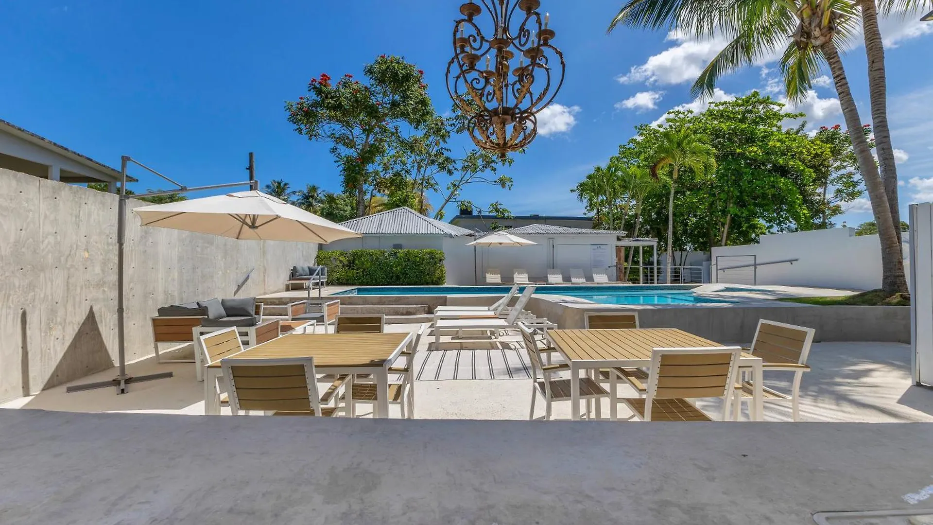 Viento Beach Lodge دورادو فندق